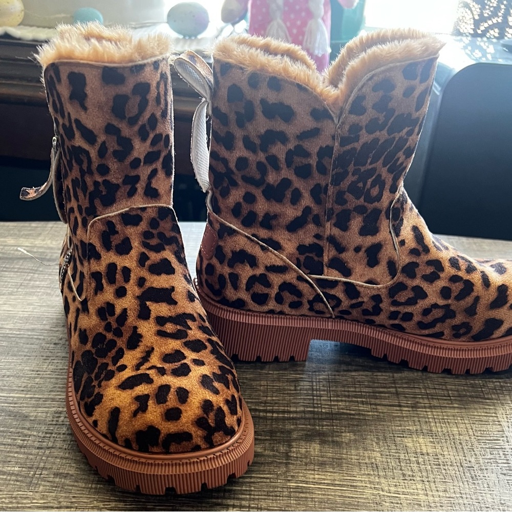 Leopard Print Fur-Lined Women's Boots